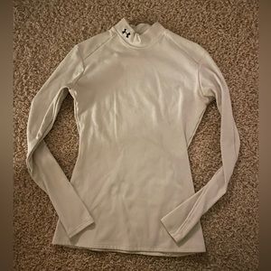 M Under Armor Long Sleeve